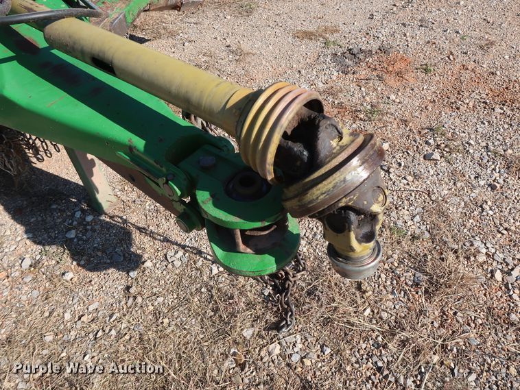 image for item GD9891 2003 John Deere CX15 rotary mower