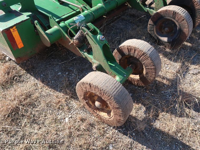 image for item GD9891 2003 John Deere CX15 rotary mower