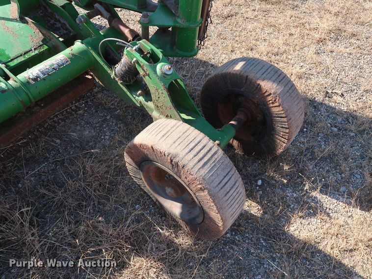 image for item GD9891 2003 John Deere CX15 rotary mower
