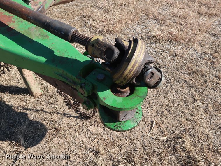 image for item GD9892 2003 John Deere CX15 rotary mower