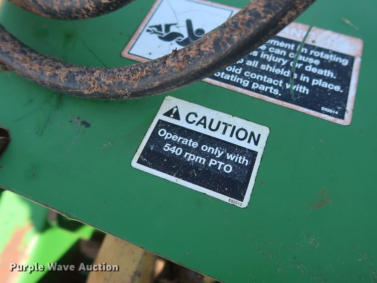 image for item GD9892 2003 John Deere CX15 rotary mower