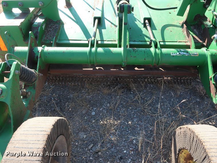 image for item GD9892 2003 John Deere CX15 rotary mower