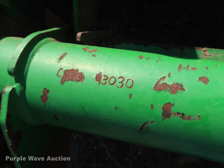 image for item GD9892 2003 John Deere CX15 rotary mower