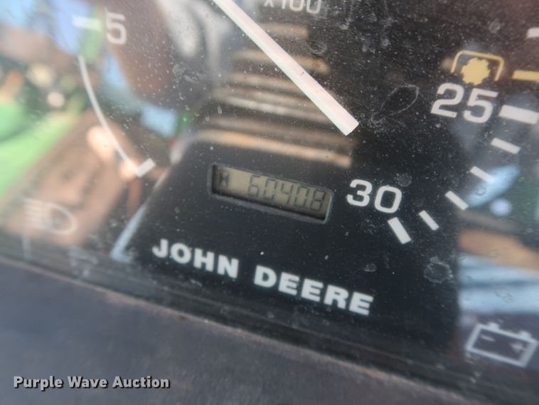 image for item GD9893 1998 John Deere 5510 MFWD tractor