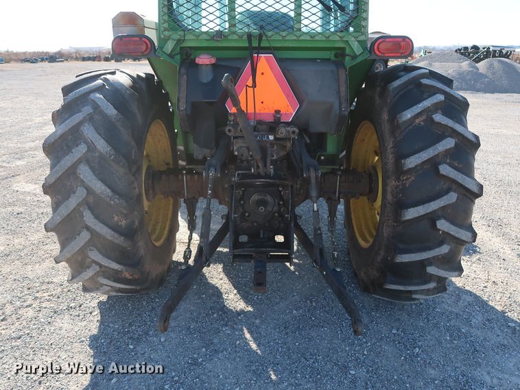 image for item GD9893 1998 John Deere 5510 MFWD tractor