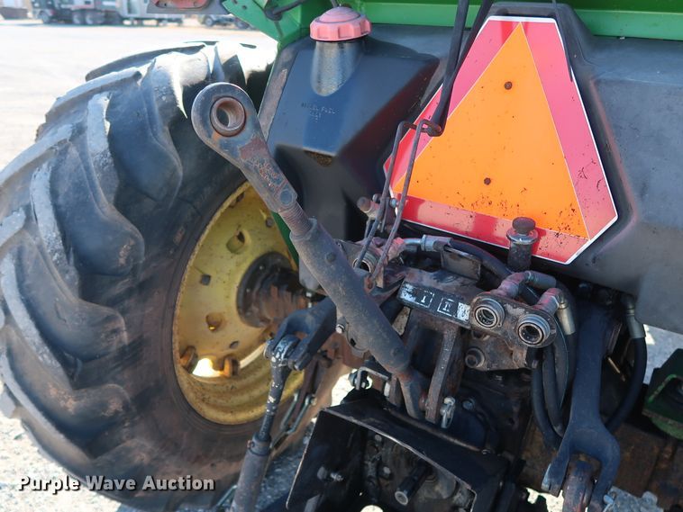 image for item GD9893 1998 John Deere 5510 MFWD tractor