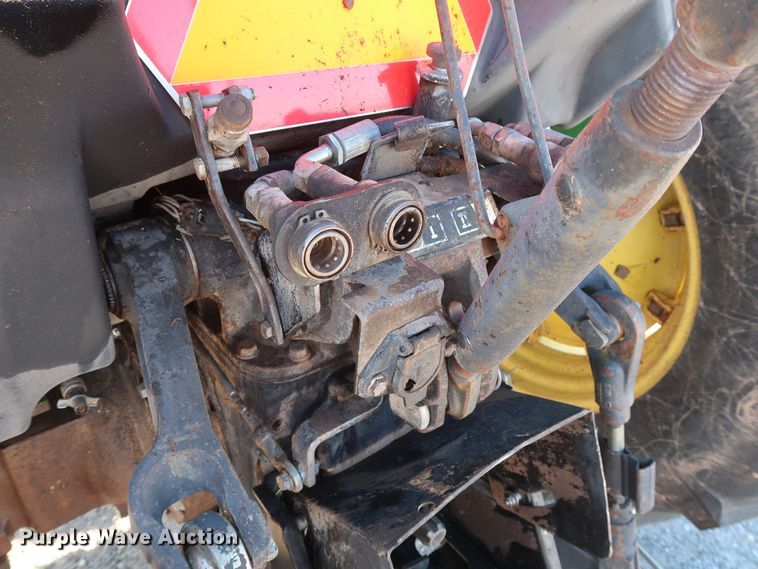 image for item GD9893 1998 John Deere 5510 MFWD tractor