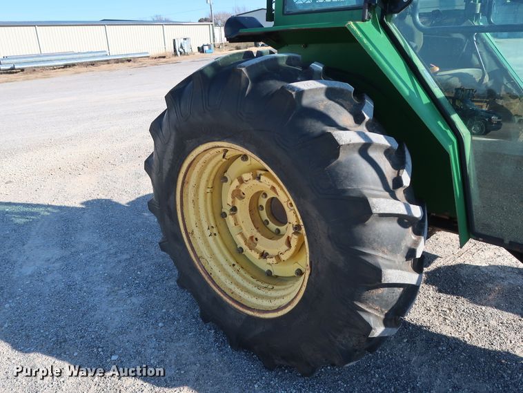 image for item GD9893 1998 John Deere 5510 MFWD tractor