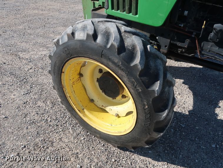 image for item GD9893 1998 John Deere 5510 MFWD tractor