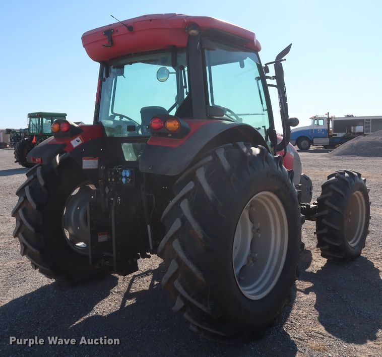 image for item GD9894 2011 McCormick T110 Max MFWD tractor