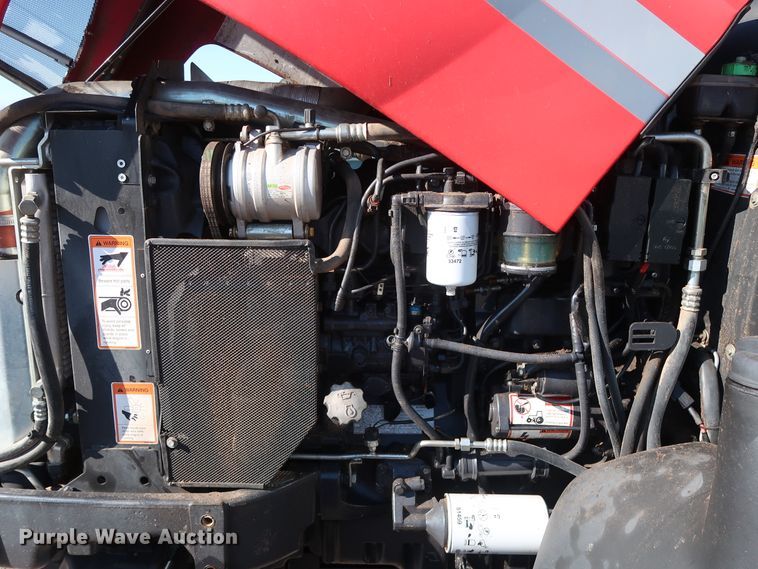 image for item GD9894 2011 McCormick T110 Max MFWD tractor