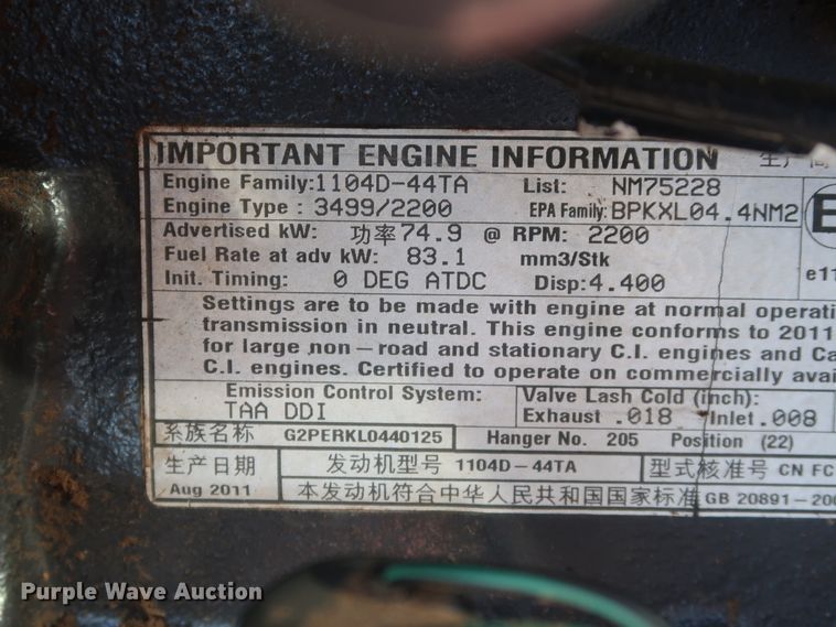 image for item GD9894 2011 McCormick T110 Max MFWD tractor