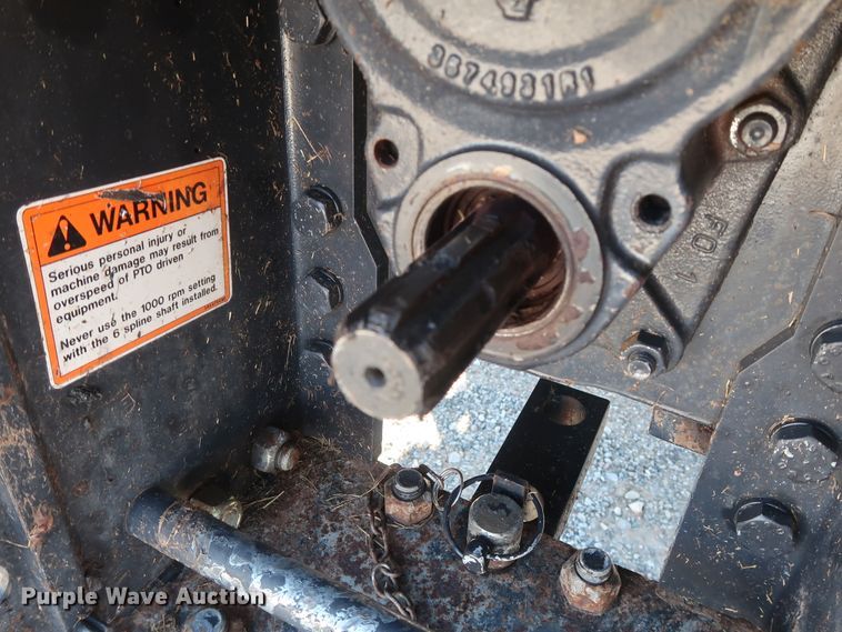 image for item GD9894 2011 McCormick T110 Max MFWD tractor