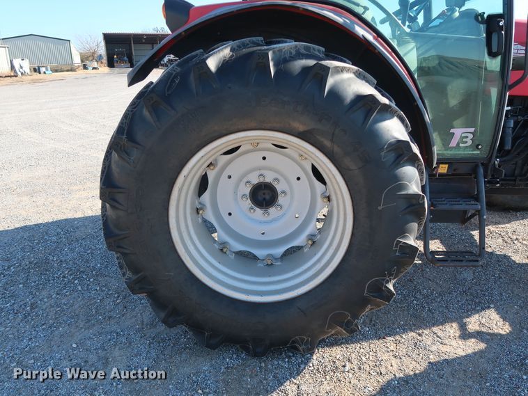 image for item GD9894 2011 McCormick T110 Max MFWD tractor