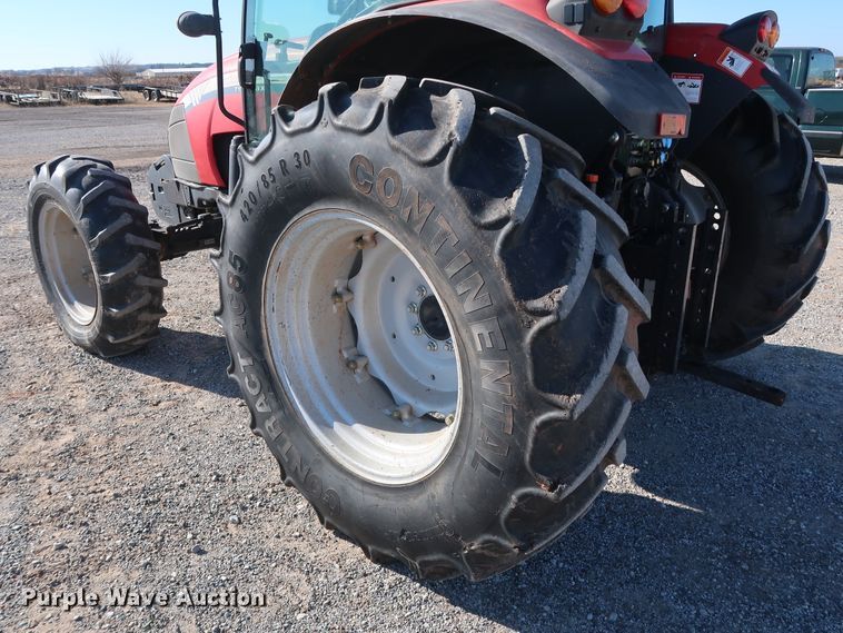 image for item GD9894 2011 McCormick T110 Max MFWD tractor