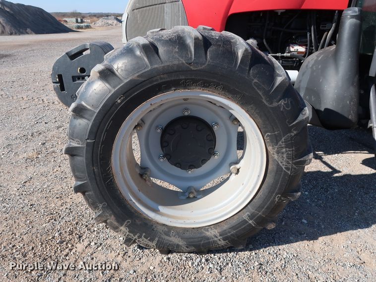 image for item GD9894 2011 McCormick T110 Max MFWD tractor