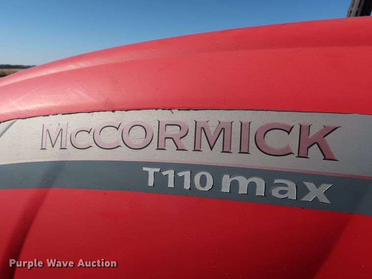 image for item GD9894 2011 McCormick T110 Max MFWD tractor