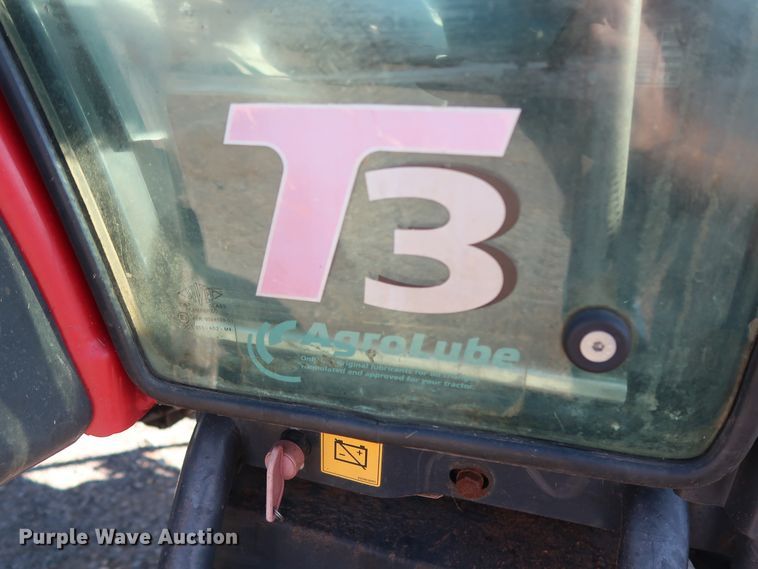 image for item GD9894 2011 McCormick T110 Max MFWD tractor