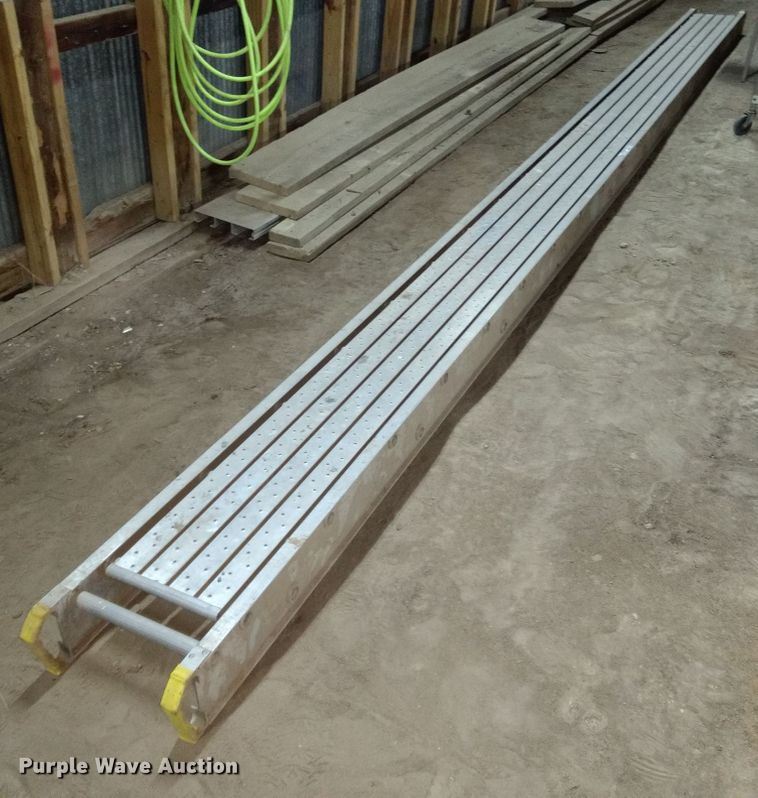 image for item GE9544 Werner 2420 Task Master aluminum plank