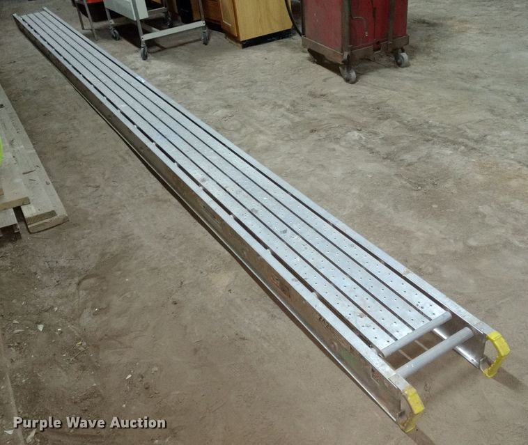 image for item GE9544 Werner 2420 Task Master aluminum plank