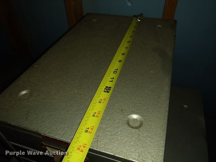 image for item GE9550 Polishing lathe