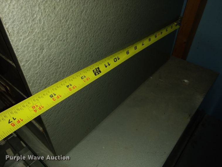 image for item GE9550 Polishing lathe