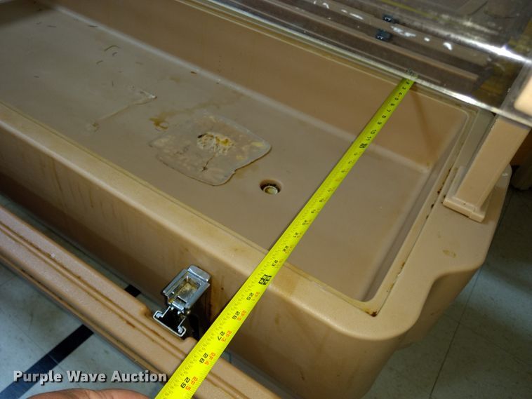 image for item GE9555 (2) Cambro serving carts