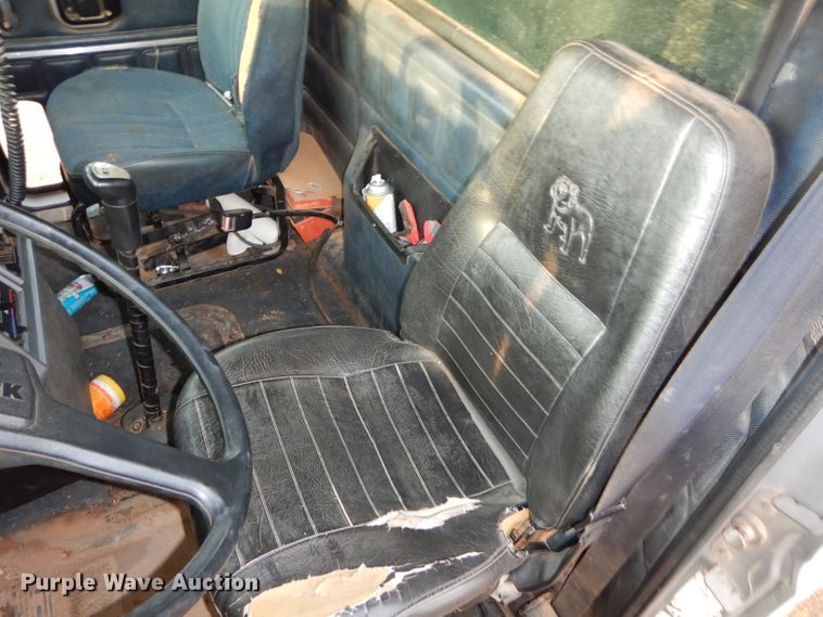 image for item GF9759 1996 Mack CH613 dump truck