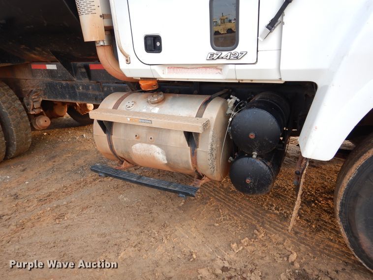 image for item GF9759 1996 Mack CH613 dump truck