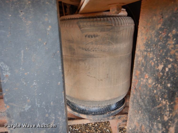 image for item GF9759 1996 Mack CH613 dump truck