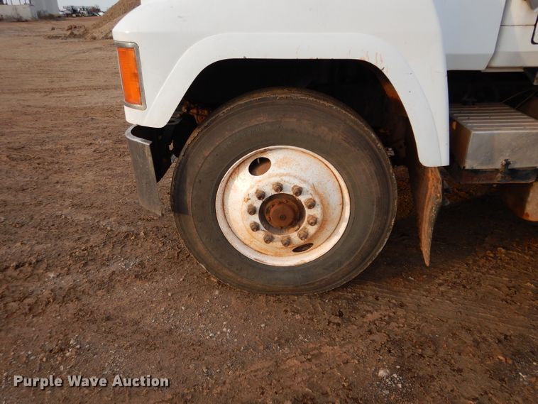 image for item GF9759 1996 Mack CH613 dump truck