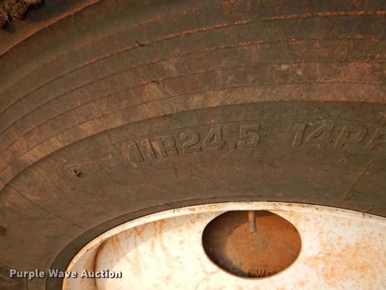 image for item GF9759 1996 Mack CH613 dump truck