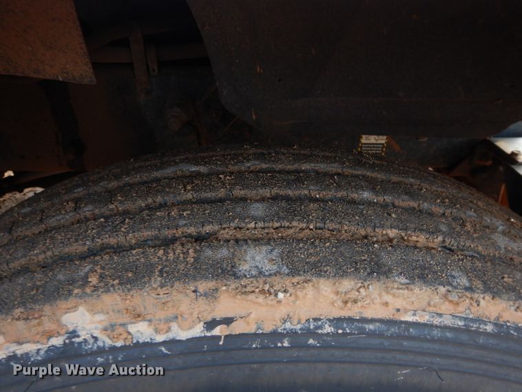 image for item GF9759 1996 Mack CH613 dump truck