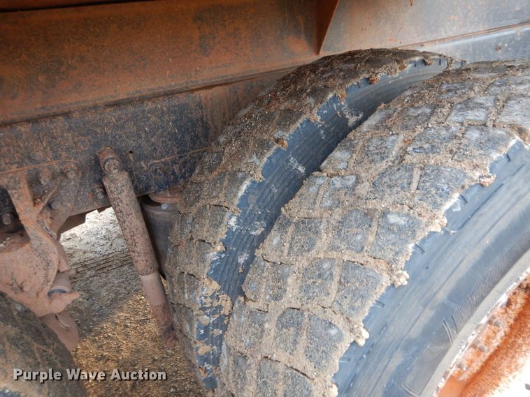 image for item GF9759 1996 Mack CH613 dump truck