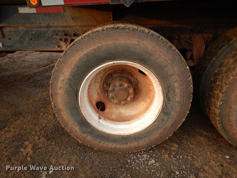 image for item GF9759 1996 Mack CH613 dump truck