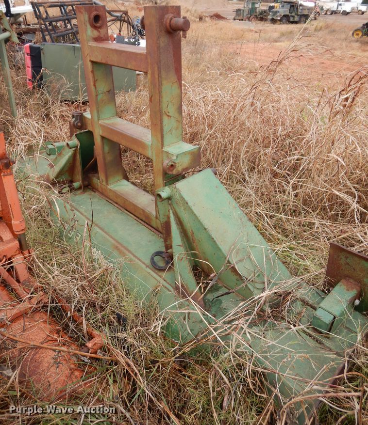 image for item GF9761 John Deere dozer blade