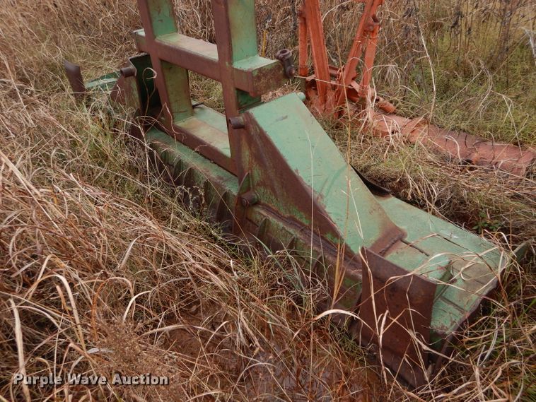 image for item GF9761 John Deere dozer blade