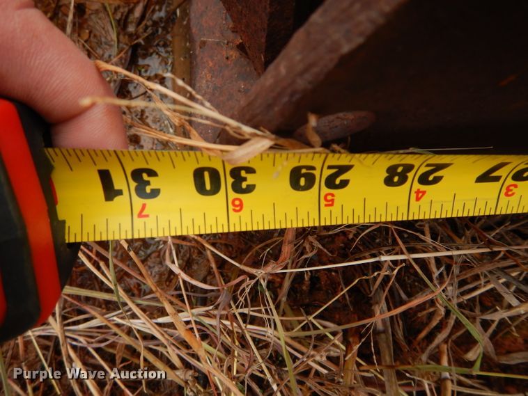 image for item GF9761 John Deere dozer blade