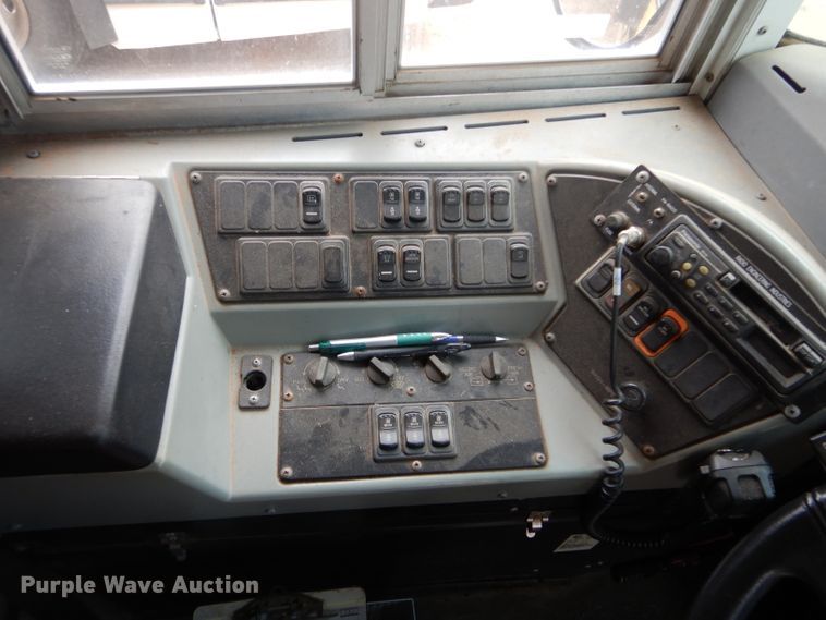 image for item GF9768 2005 Blue Bird Vision school bus