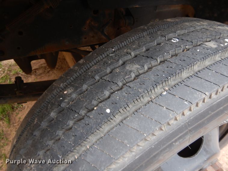 image for item GF9768 2005 Blue Bird Vision school bus