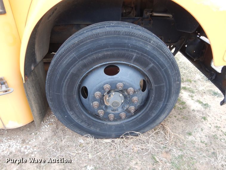 image for item GF9768 2005 Blue Bird Vision school bus