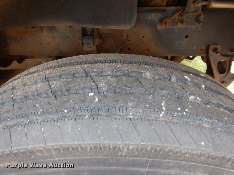 image for item GF9768 2005 Blue Bird Vision school bus