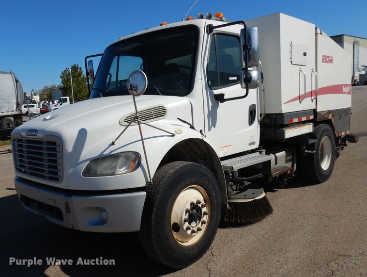 image for item GI9356 2009 Freightliner M2 street sweeper truck