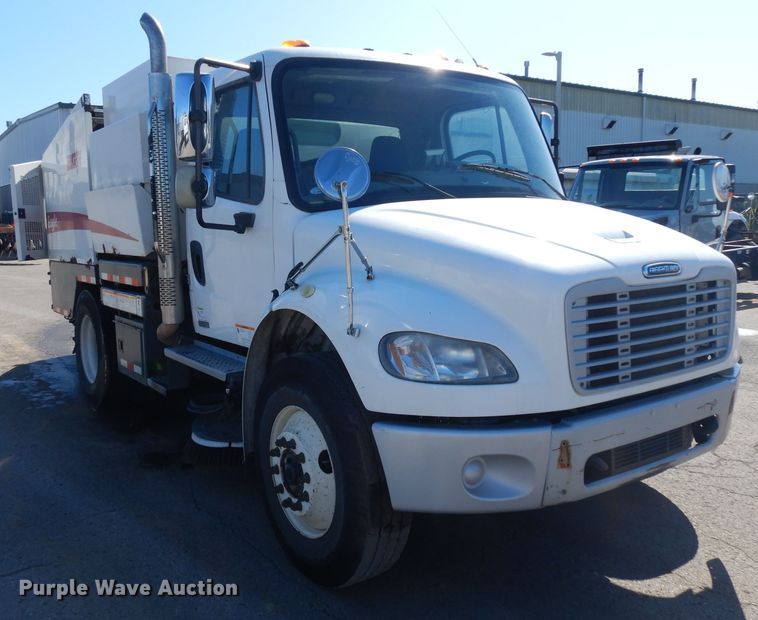 image for item GI9356 2009 Freightliner M2 street sweeper truck