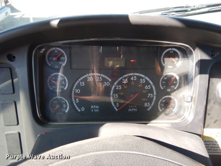 image for item GI9356 2009 Freightliner M2 street sweeper truck