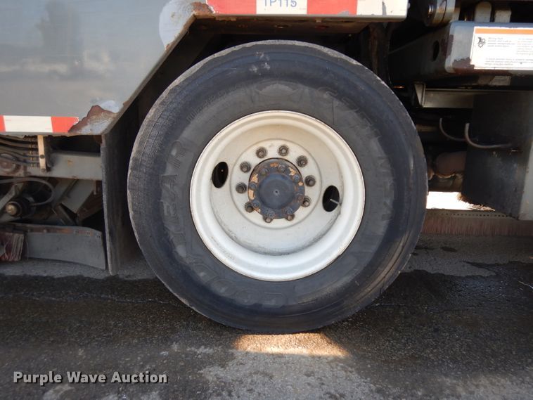 image for item GI9356 2009 Freightliner M2 street sweeper truck