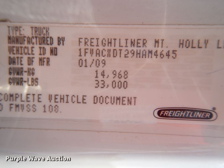 image for item GI9356 2009 Freightliner M2 street sweeper truck