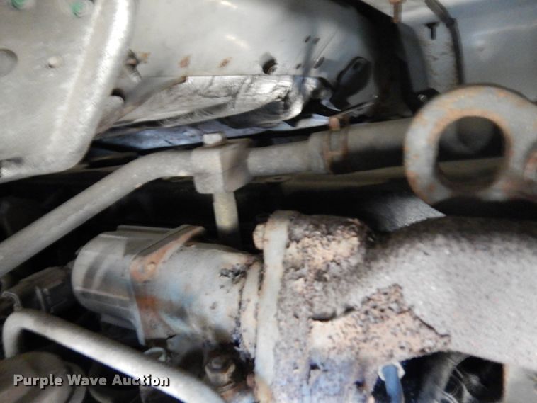 image for item GI9451 2007 GMC W5500HD flatbed truck