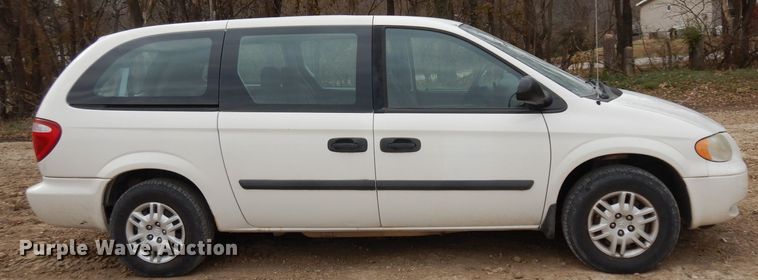 image for item GJ9071 2005 Dodge Grand Caravan van