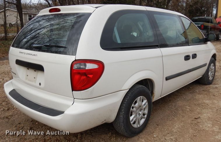 image for item GJ9071 2005 Dodge Grand Caravan van